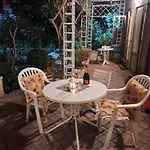 Giardino Al Corso パラッツォーロ・アクレイデ