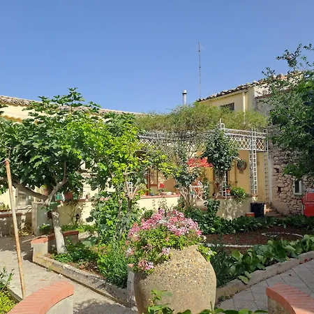 Giardino Al Corso Holiday home *